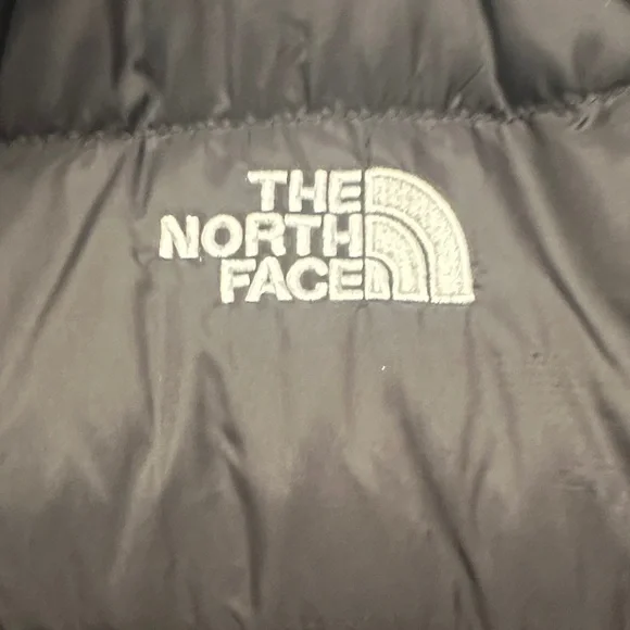 The North Face Black Puffer Jacket - Picture 3 of 7